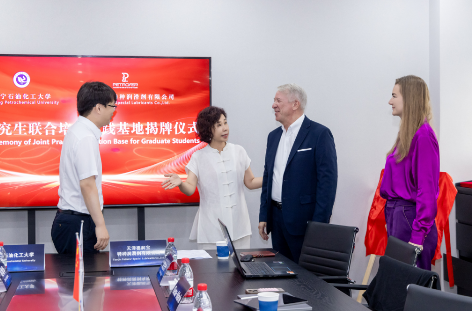 8274b6bd974471f86e2ffde289a2695f 头号玩家官网-相信品牌力量